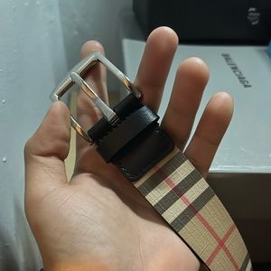 Burberry belt